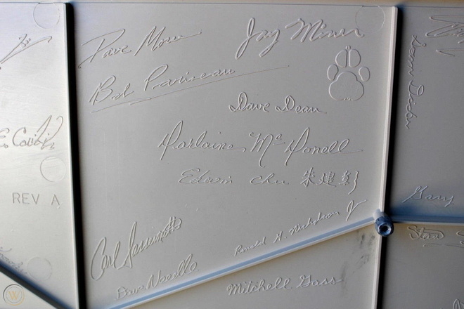 a1000 case inside th