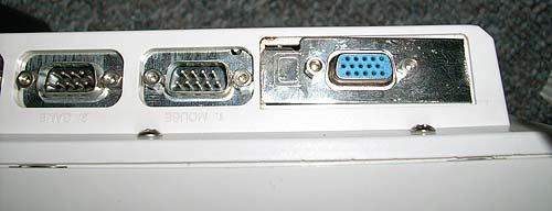 Amatérsky vyřešené usazení konektoru od skendableru