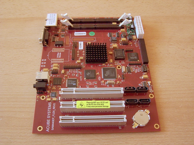 Sam440-flex v celé své nahotě sam440_flex_01